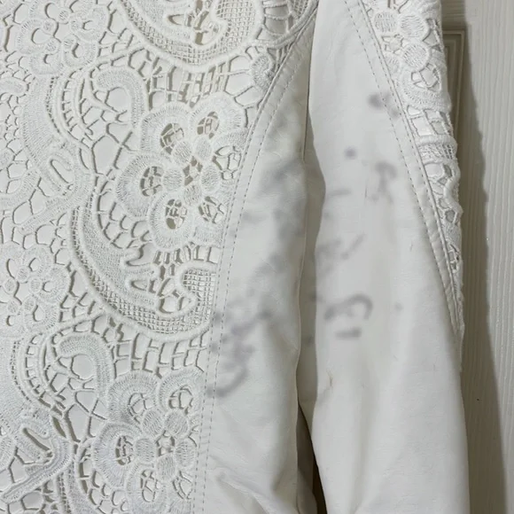 White Leather With Lace Jacket Size Large - Picture 10 of 11